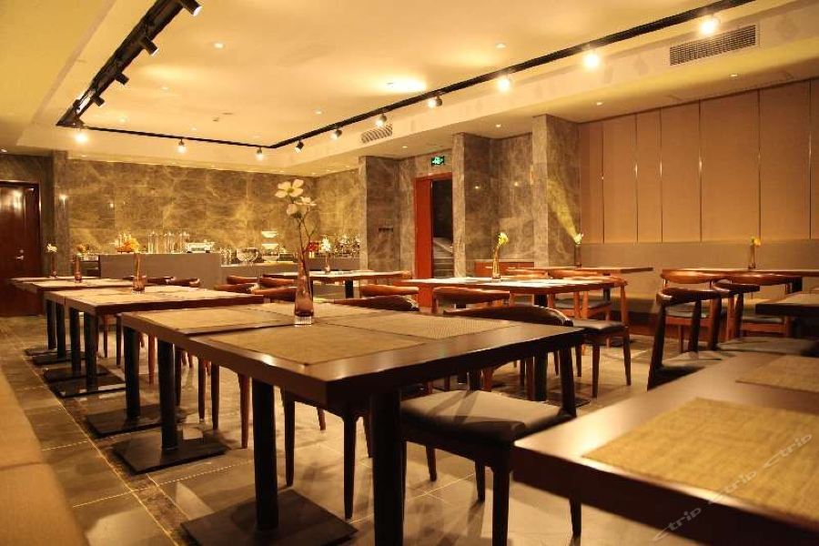 上海虹桥枢纽临空园区和颐酒店 外观 照片